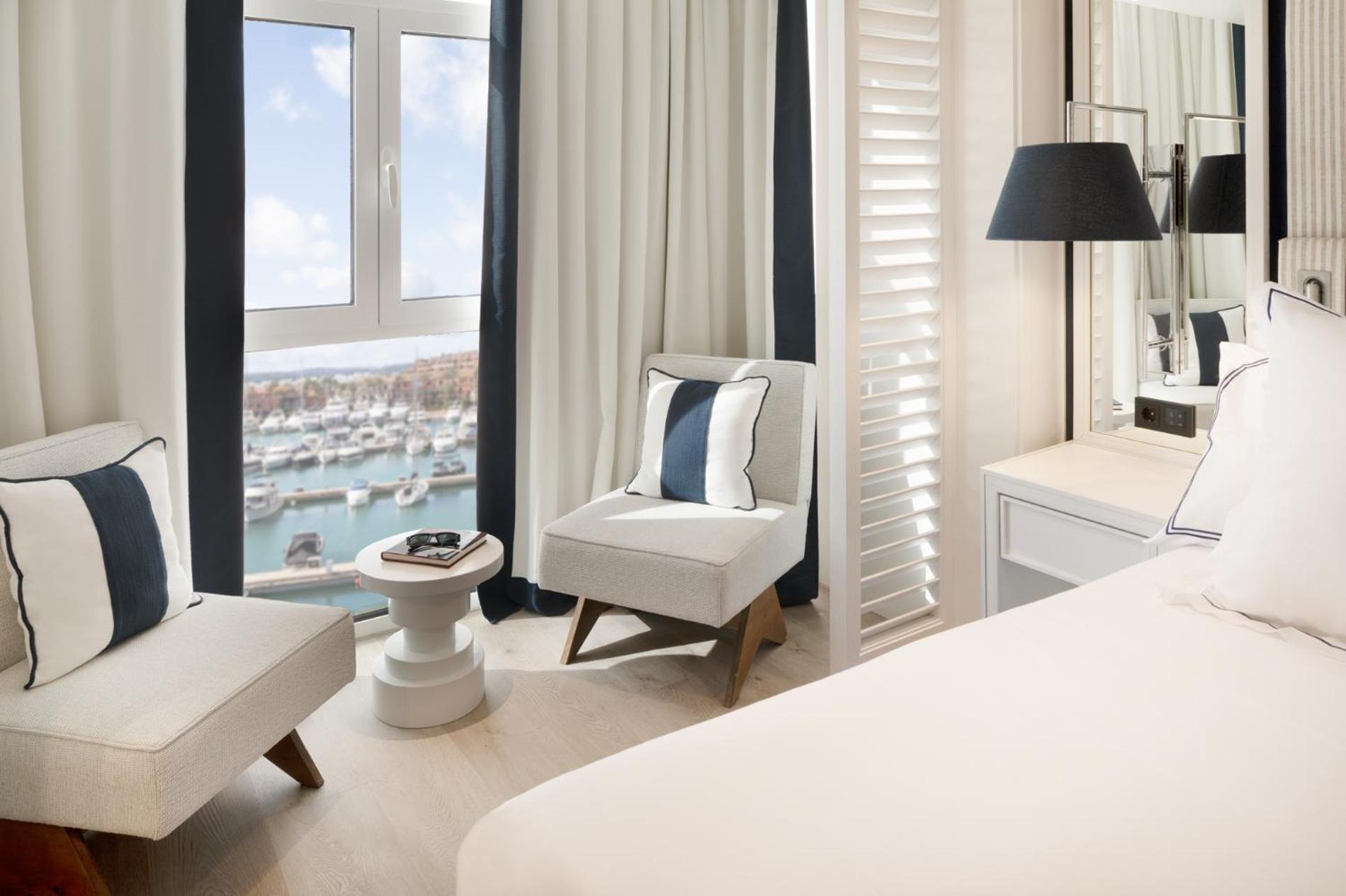 Hotel Mim Sotogrande Club Maritimo Luaran gambar