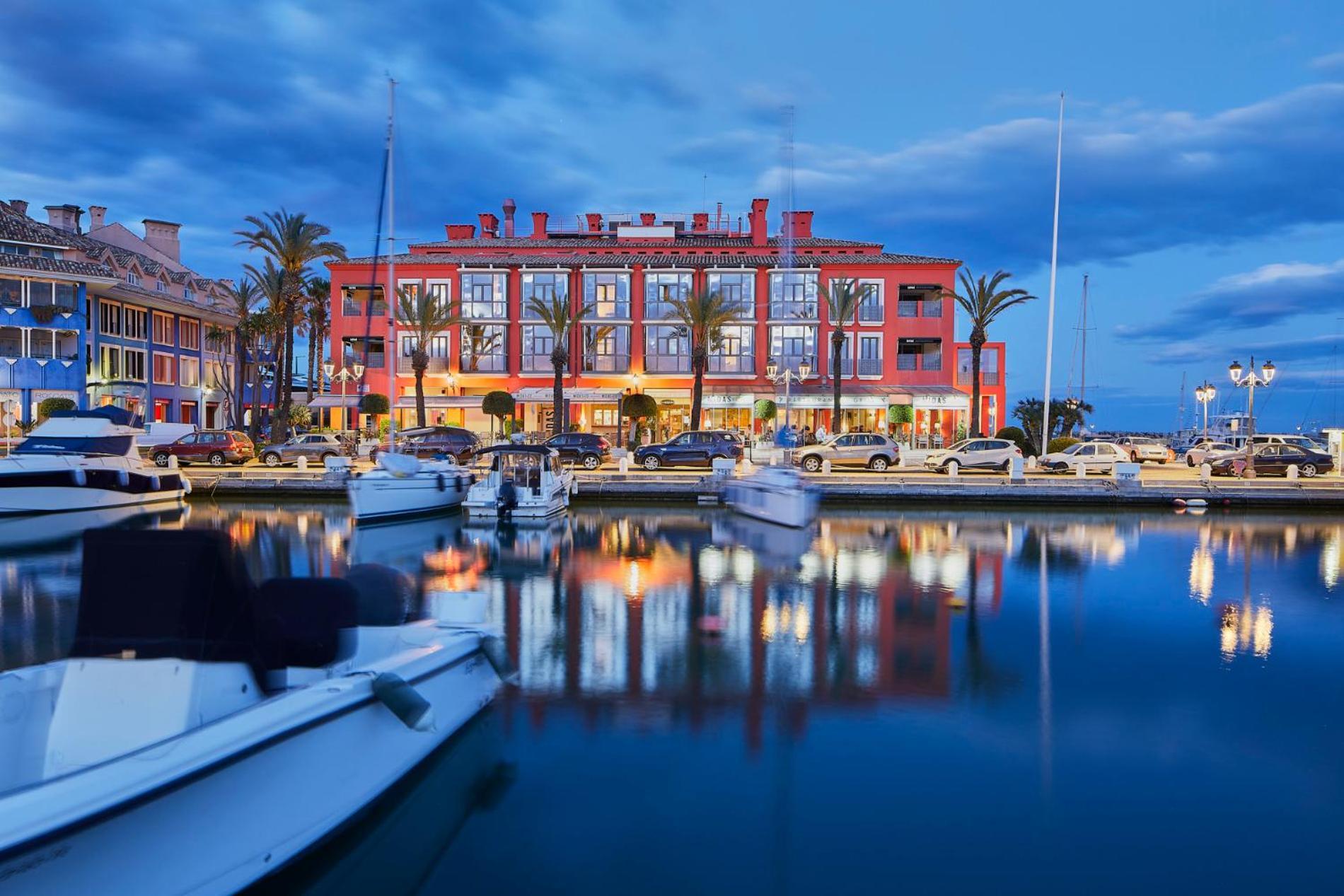Hotel Mim Sotogrande Club Maritimo Luaran gambar
