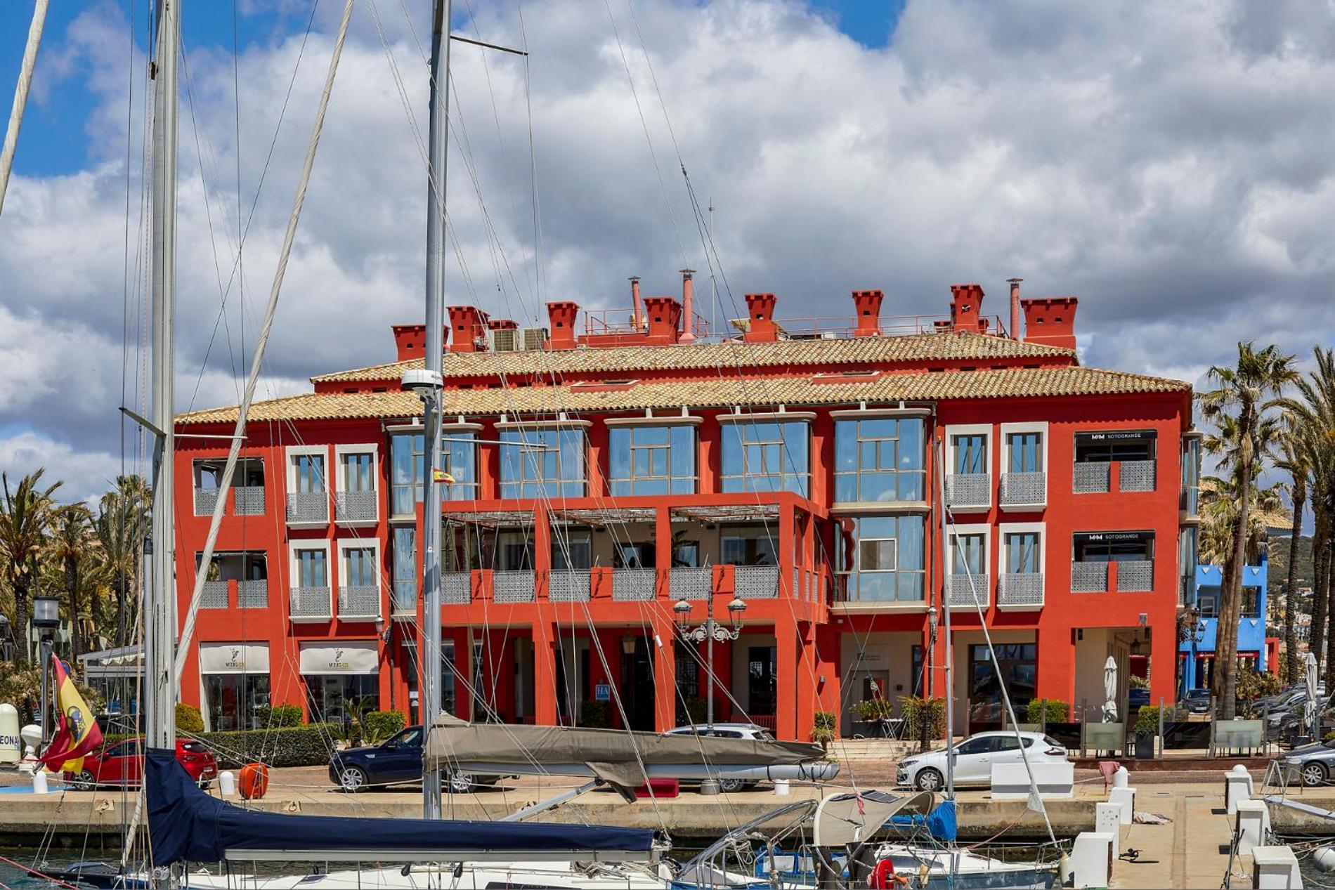 Hotel Mim Sotogrande Club Maritimo Luaran gambar