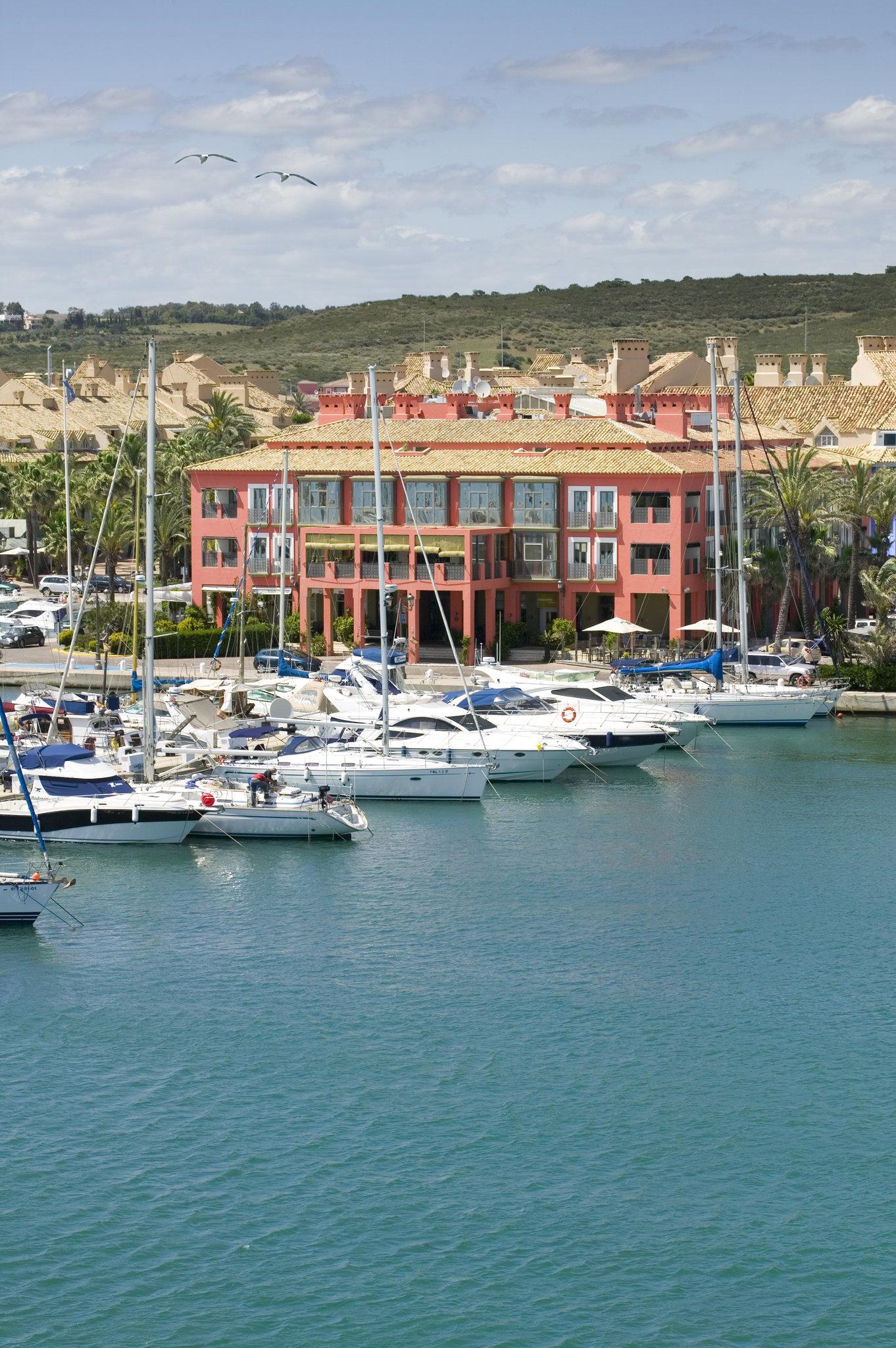 Hotel Mim Sotogrande Club Maritimo Luaran gambar
