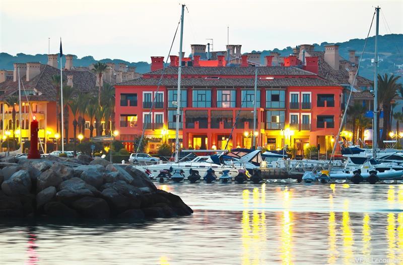 Hotel Mim Sotogrande Club Maritimo Luaran gambar